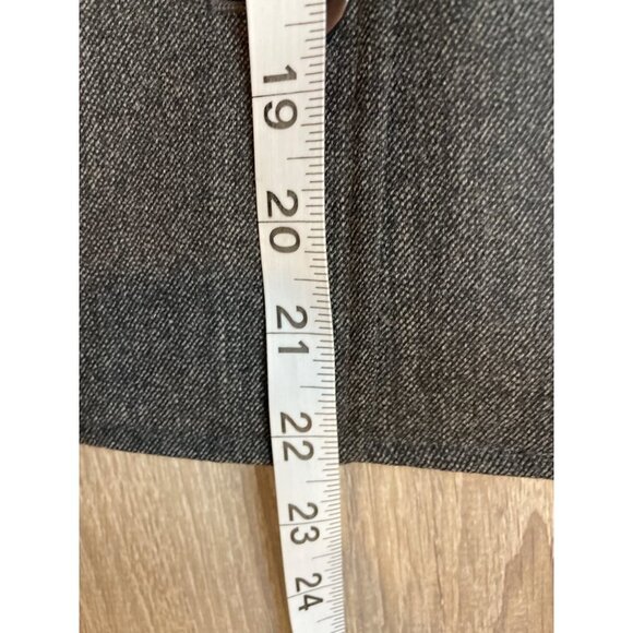 Talbots Gray Wool Button Front Short Blazer Jacket Sz 4P - Picture 6 of 8